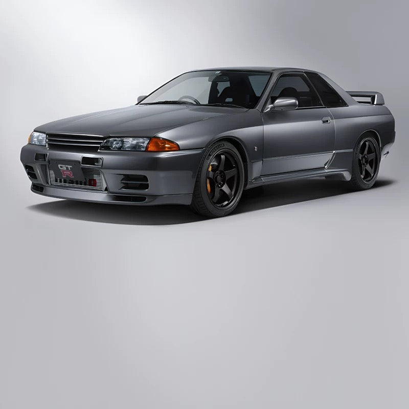 MOTORHELIX 1/18 Nissan GT-R R32 Versión personalizada Modelo de coche