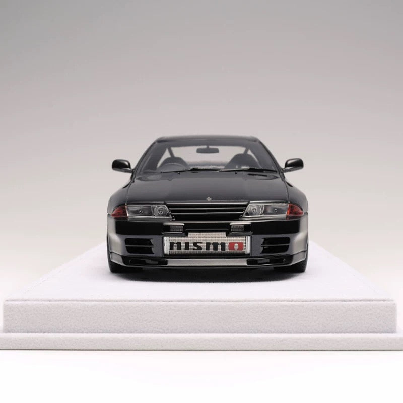 MOTORHELIX 1/18 Nissan GT-R R32 Versión personalizada Modelo de coche
