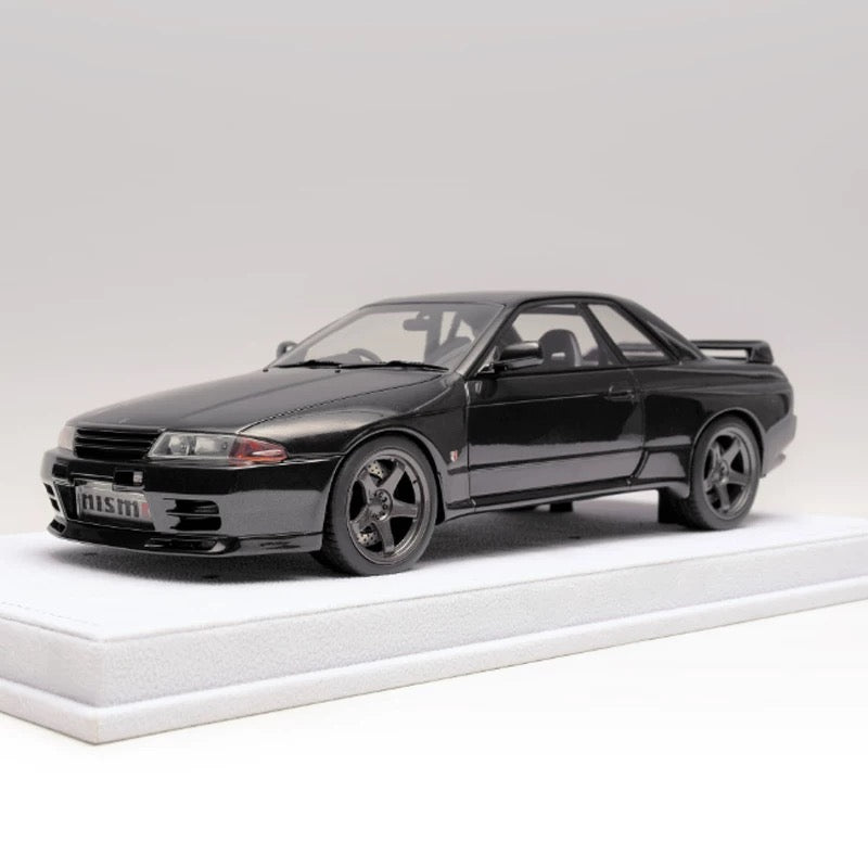 MOTORHELIX 1/18 Nissan GT-R R32 Versión personalizada Modelo de coche