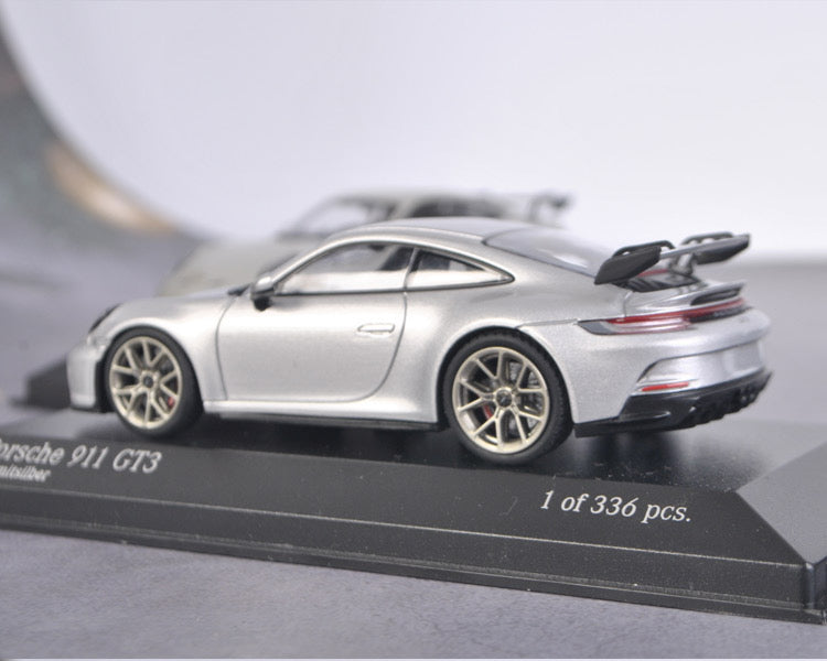 MINICHAMPS 1/43 Porsche 911 GT3 Modèle de voiture