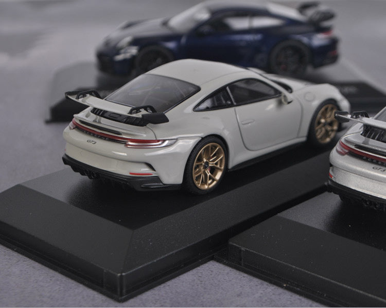 MINICHAMPS 1/43 Porsche 911 GT3 Modèle de voiture