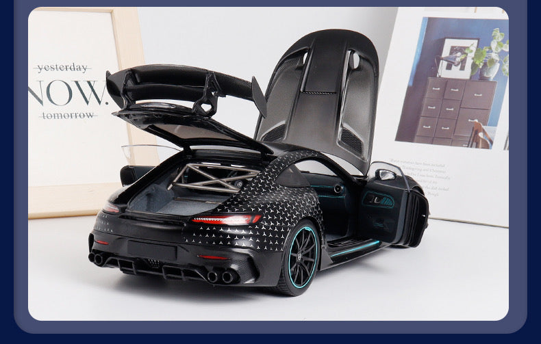 MINICHAMPS 1/18 AMG GT Black Series Modèle de voiture