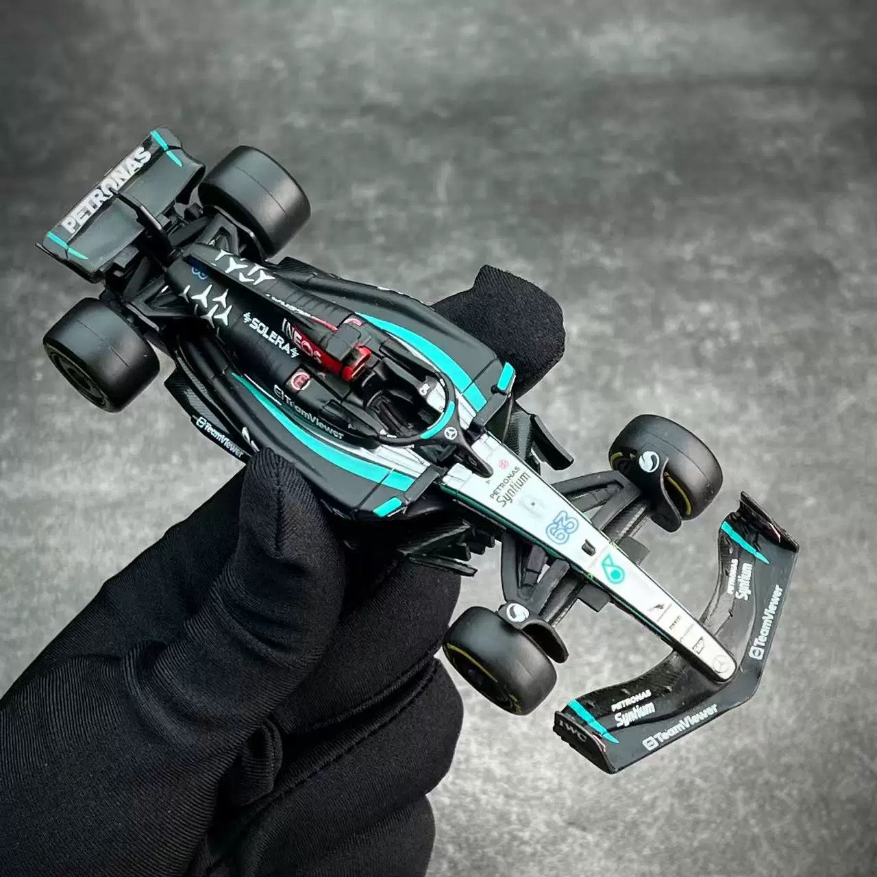 MINICHAMPS 1/43 Mercedes Benz W15 F1 Camión con coche modelo F1 Combo n.° 63