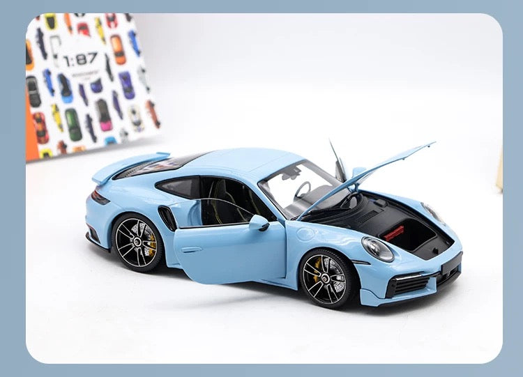 MINICHAMPS 1/18 Porsche 911 Turbo S Modelo de coche