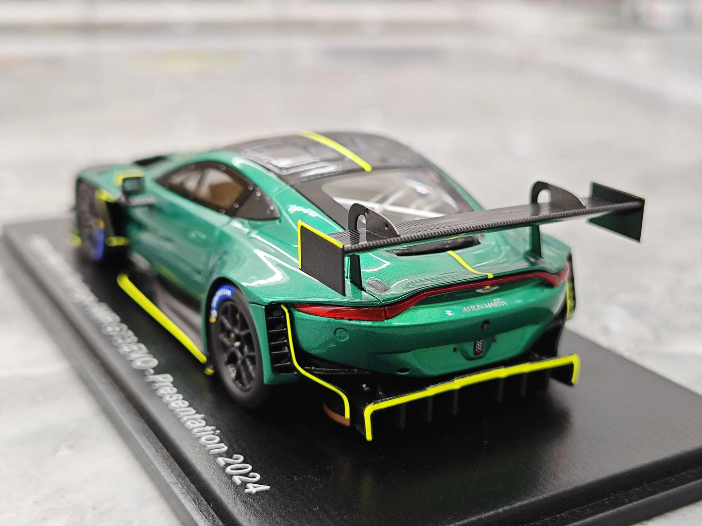 Sparkmodel 1/43 Aston Martin Vantage AMR GT3 Modelo de coche