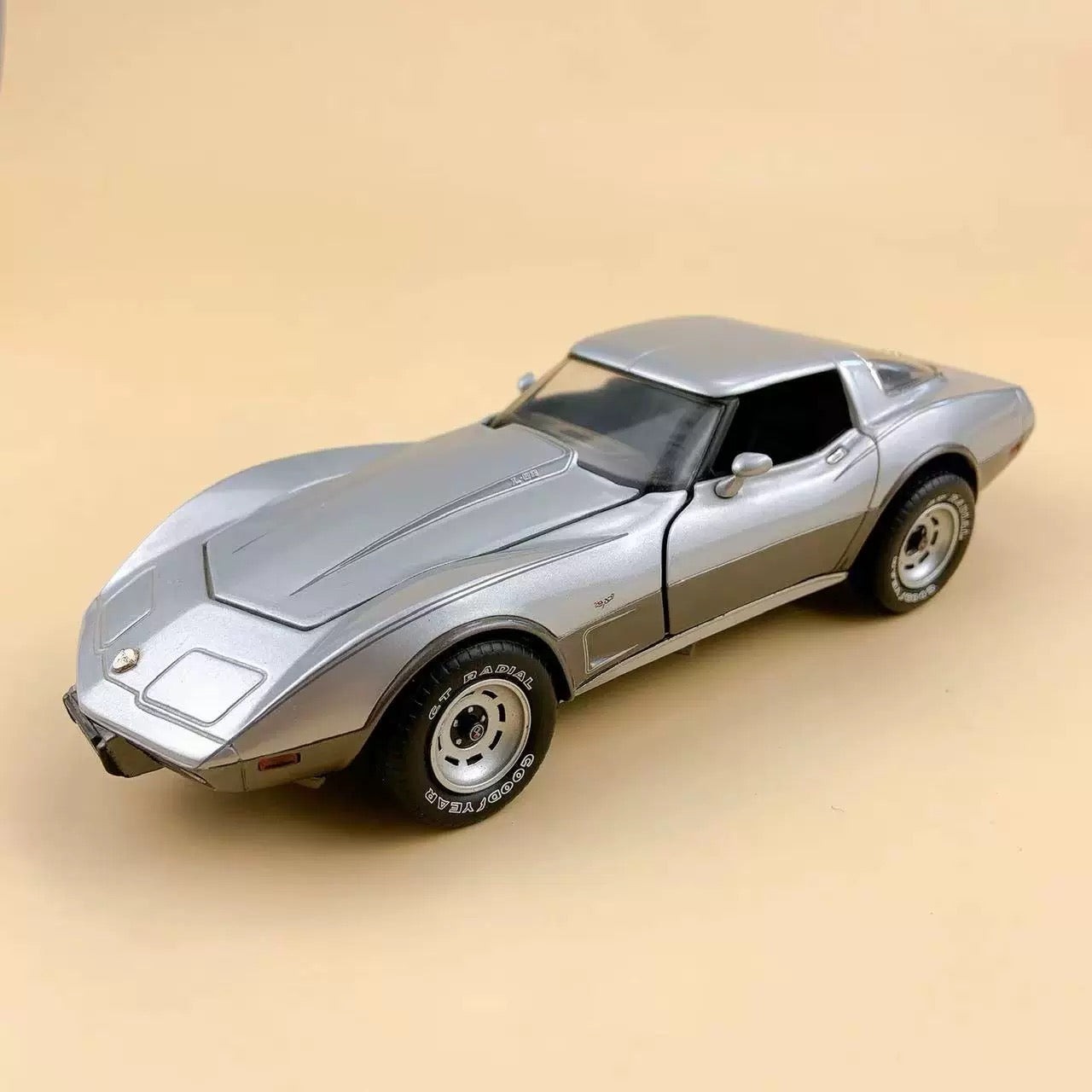 El Chevrolet Corvette 1978 a escala 1/24 de Franklin Mint