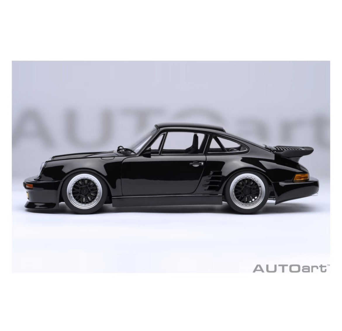 AUTOart 1/18 Porsche 911 930 Turbo modelo de coche