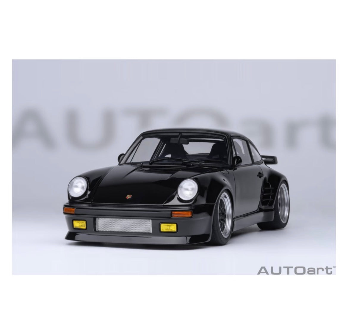AUTOart 1/18 Porsche 911 930 Turbo modelo de coche