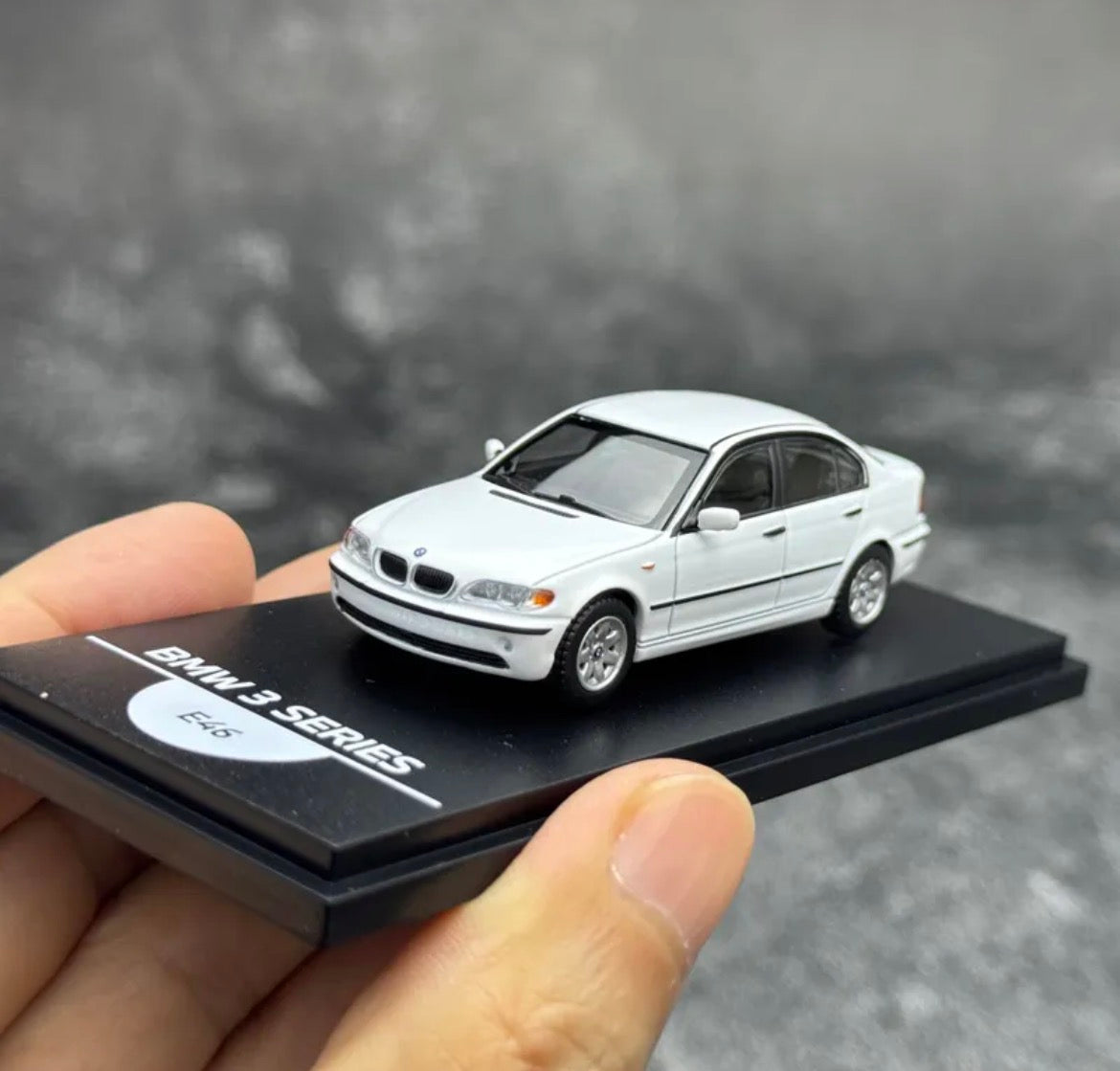 BMW 1/64 50 años Serie 3 Generación Modelo de coche fundido a presión