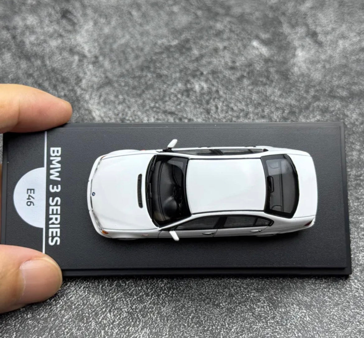 BMW 1/64 50 años Serie 3 Generación Modelo de coche fundido a presión