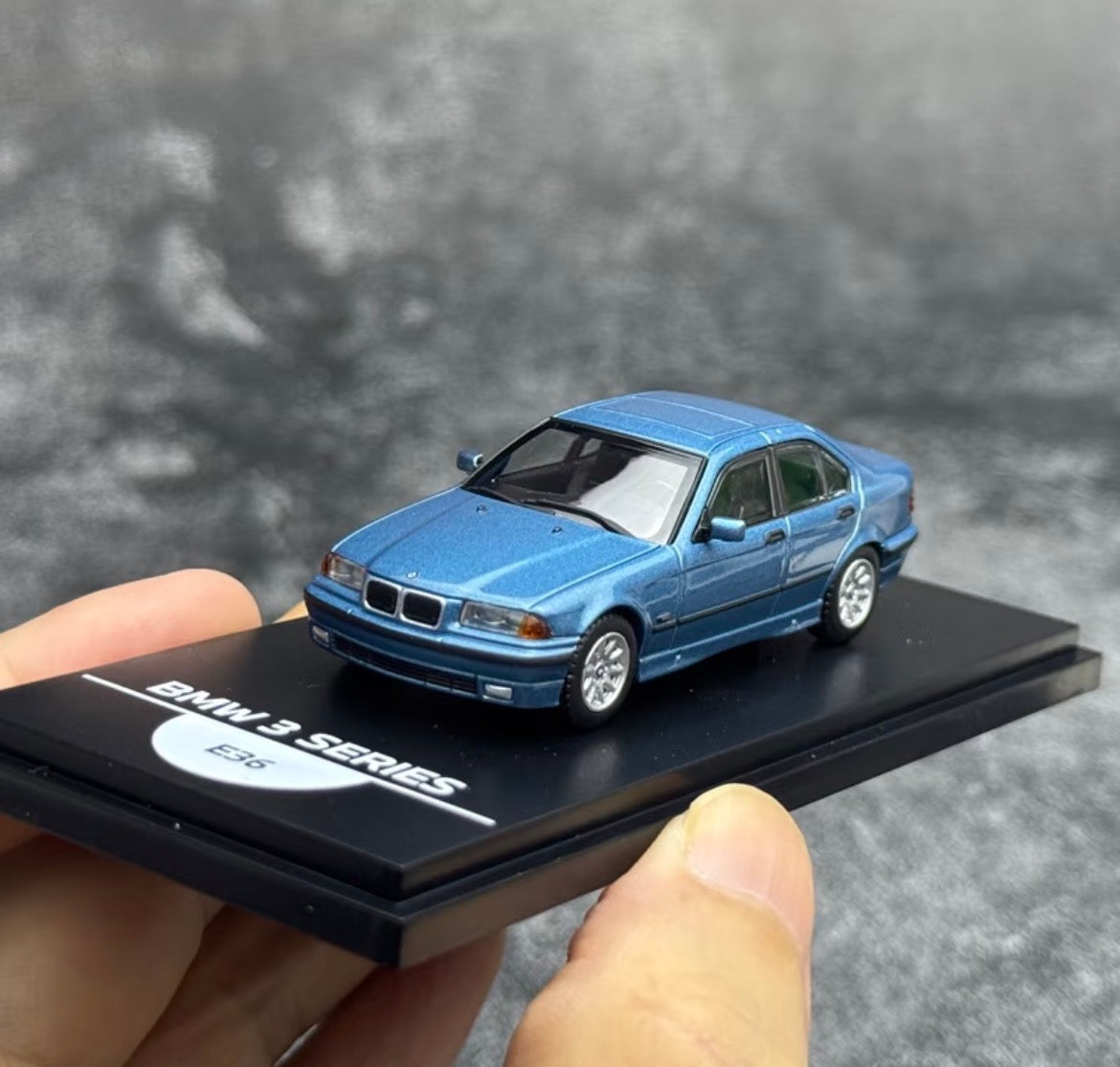 BMW 1/64 50 años Serie 3 Generación Modelo de coche fundido a presión