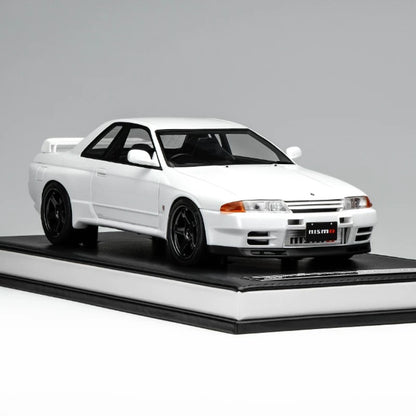 MOTORHELIX 1/18 Nissan GT-R R32 Versión personalizada Modelo de coche