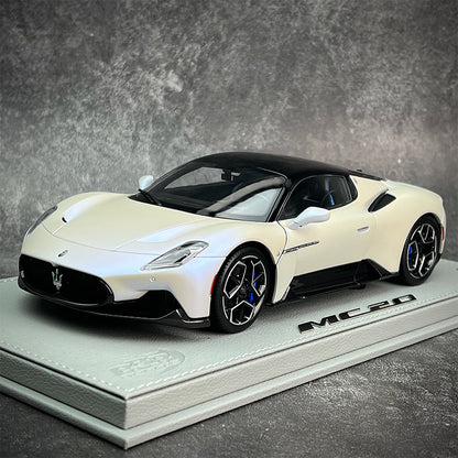 Modelo de coche Maserati MC20 BBR 1/18