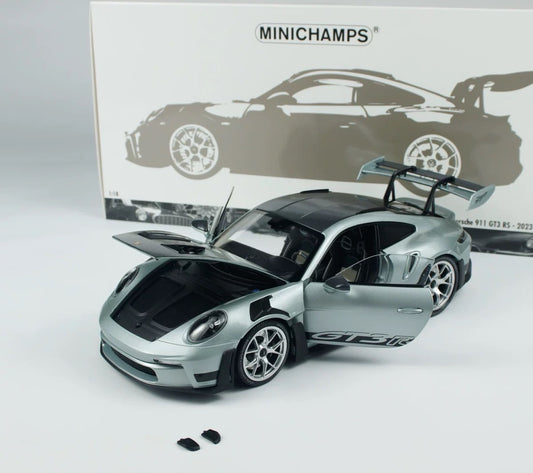 MINICHAMPS 1/18 Porsche 911 GT3 RS Modelo de coche