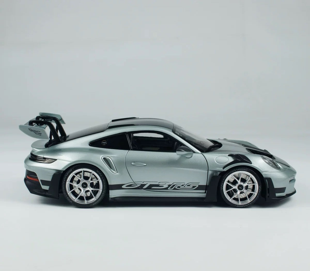 MINICHAMPS 1/18 Porsche 911 GT3 RS Modèle réduit de voiture