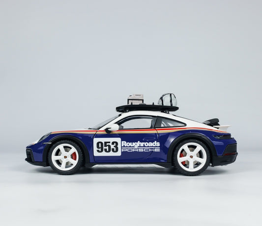 MINICHAMPS 1/18 Porsche 911 Dakar Modelo de coche