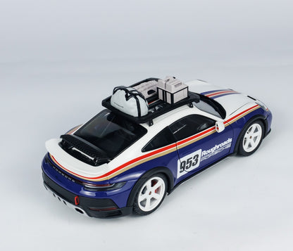 MINICHAMPS 1/18 Porsche 911 Dakar modèle de voiture