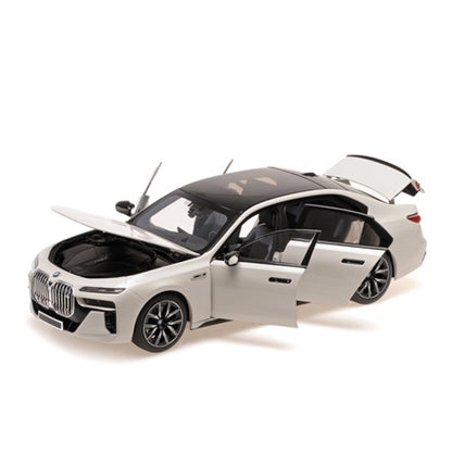 MINICHAMPS 1/18 BMW i7 M70 G70 modelo de coche