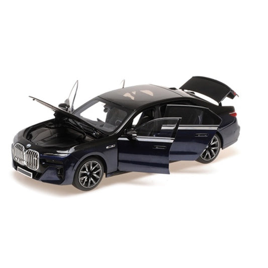 MINICHAMPS 1/18 BMW i7 M70 G70 modelo de coche