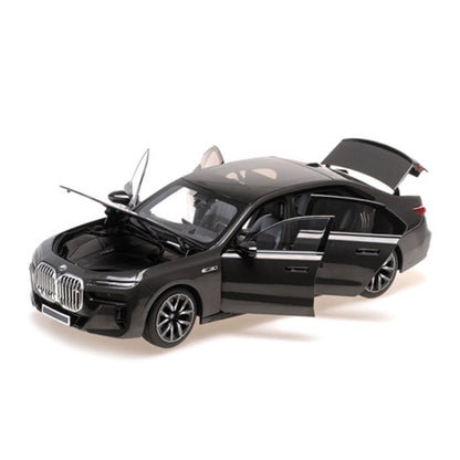 MINICHAMPS 1/18 BMW i7 M70 G70 modelo de coche