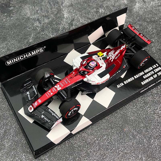 MINICHAMPS 1/43 Alfa Romeo F1 Racing Orlen C42 Bahrein Modelo Coche