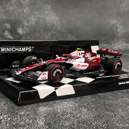 MINICHAMPS 1/43 Alfa Romeo F1 Racing Orlen C42 Bahrein Modelo Coche