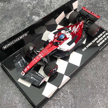 MINICHAMPS 1/43 Alfa Romeo F1 Racing Orlen C42 Bahrein Modelo Coche