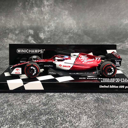 MINICHAMPS 1/43 Alfa Romeo F1 Racing Orlen C42 Bahrein Modelo Coche