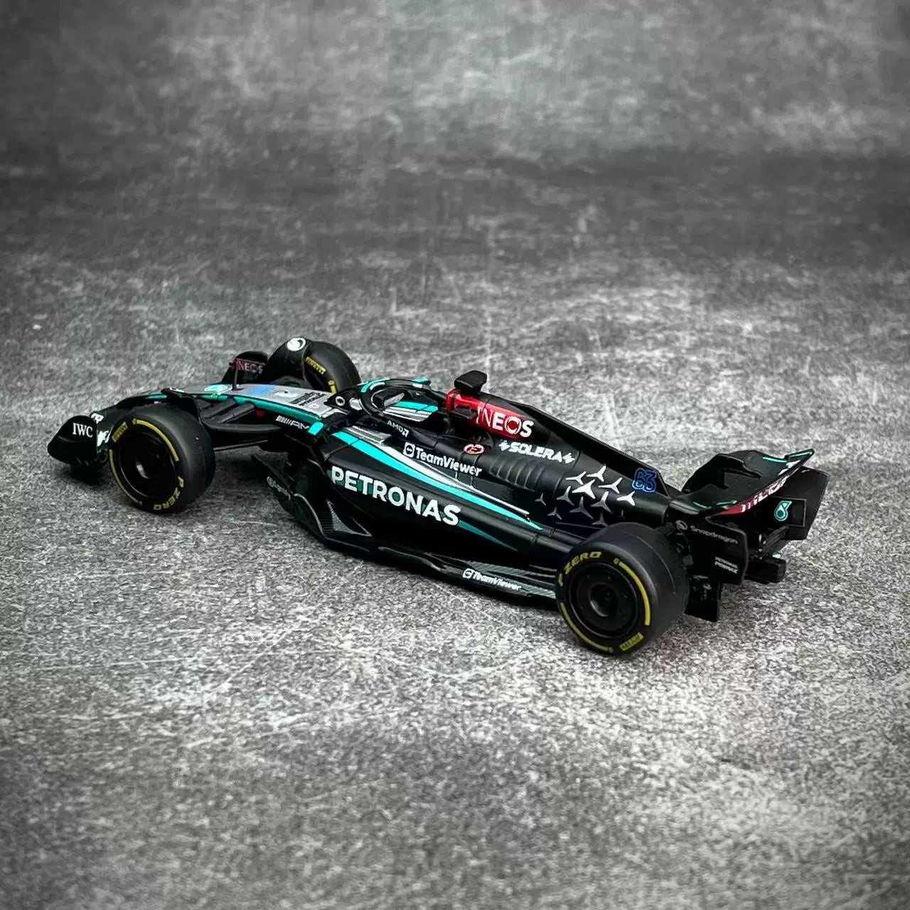 MINICHAMPS 1/43 Mercedes Benz W15 F1 Camión con coche modelo F1 Combo n.° 63