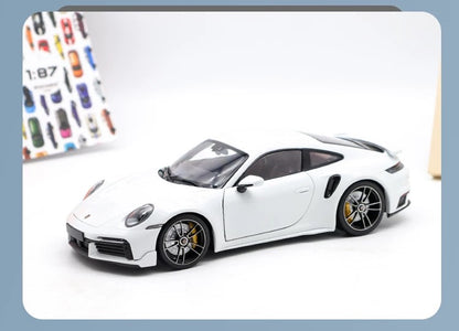 MINICHAMPS 1/18 Porsche 911 Turbo S Modelo de coche