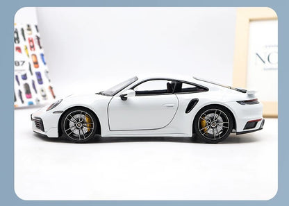 MINICHAMPS 1/18 Porsche 911 Turbo S Modelo de coche