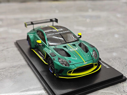 Sparkmodel 1/43 Aston Martin Vantage AMR GT3 Modelo de coche