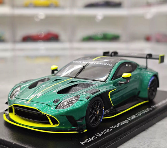 Sparkmodel 1/43 Aston Martin Vantage AMR GT3 Modelo de coche