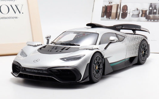 Modelo de coche Mercedes-AMG ONE NZG 1/18