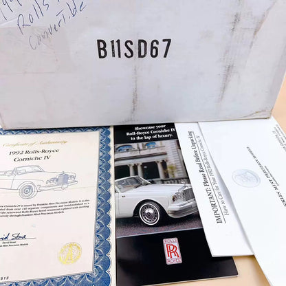 El Rolls-Royce Corniche IV de 1992 a escala 1/24 de Franklin Mint