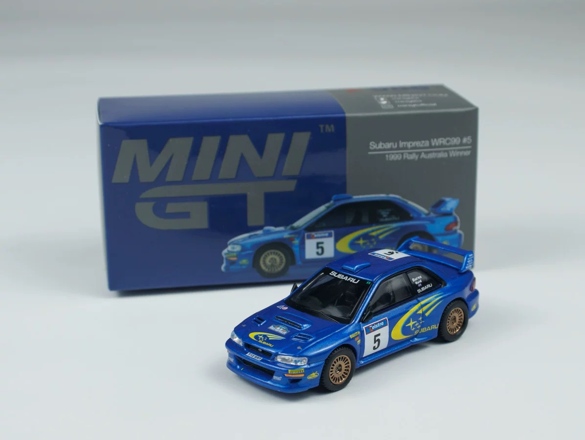 MINIGT 1/64 Subaru Impreza #986 WRC99 Modelo de coche fundido a presión