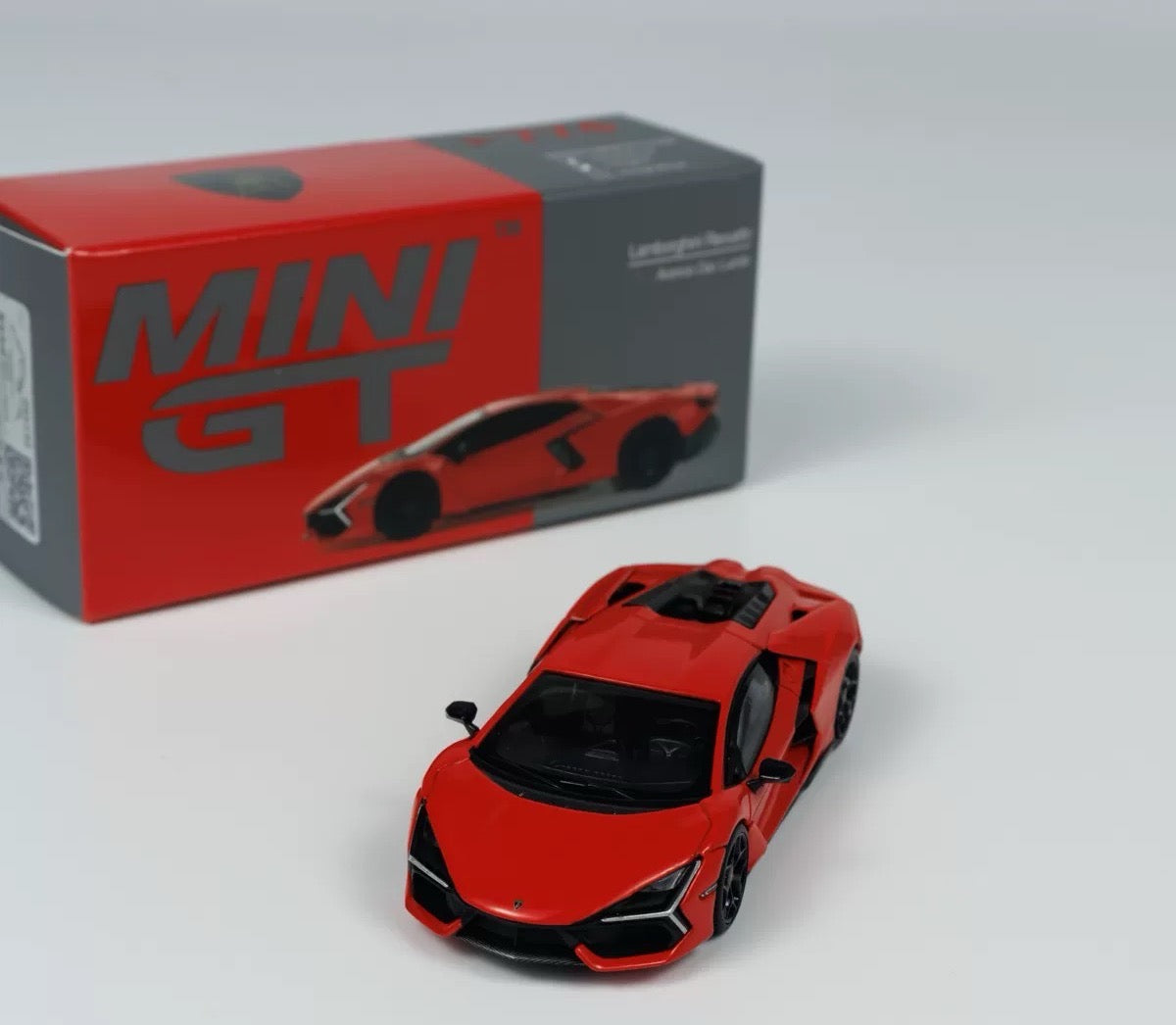 Lamborghini a escala 1/64 MINIGT