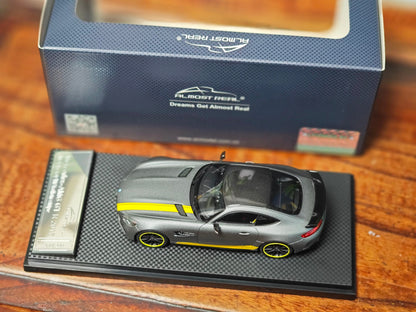 Mercedes-Benz AMG GT-R 2017 gris a escala 1/43 casi real