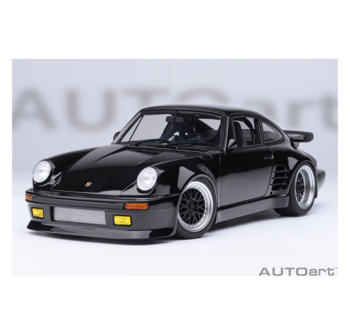 AUTOart 1/18 Porsche 911 930 Turbo modelo de coche