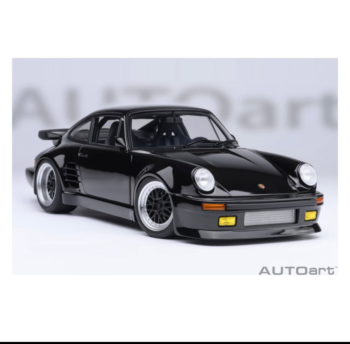 AUTOart 1/18 Porsche 911 930 Turbo modelo de coche